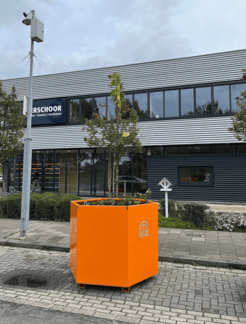 221017 plantenbakken geplaatst 07a